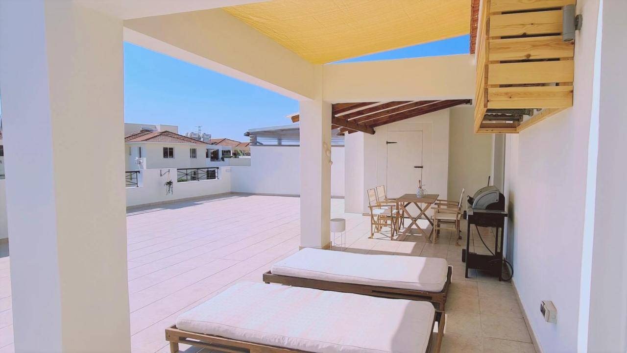 Stay Sunny Palms Apartment 보로클리니 외부 사진
