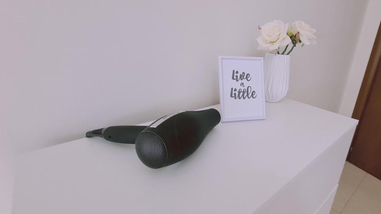 Stay Sunny Palms Apartment 보로클리니 외부 사진