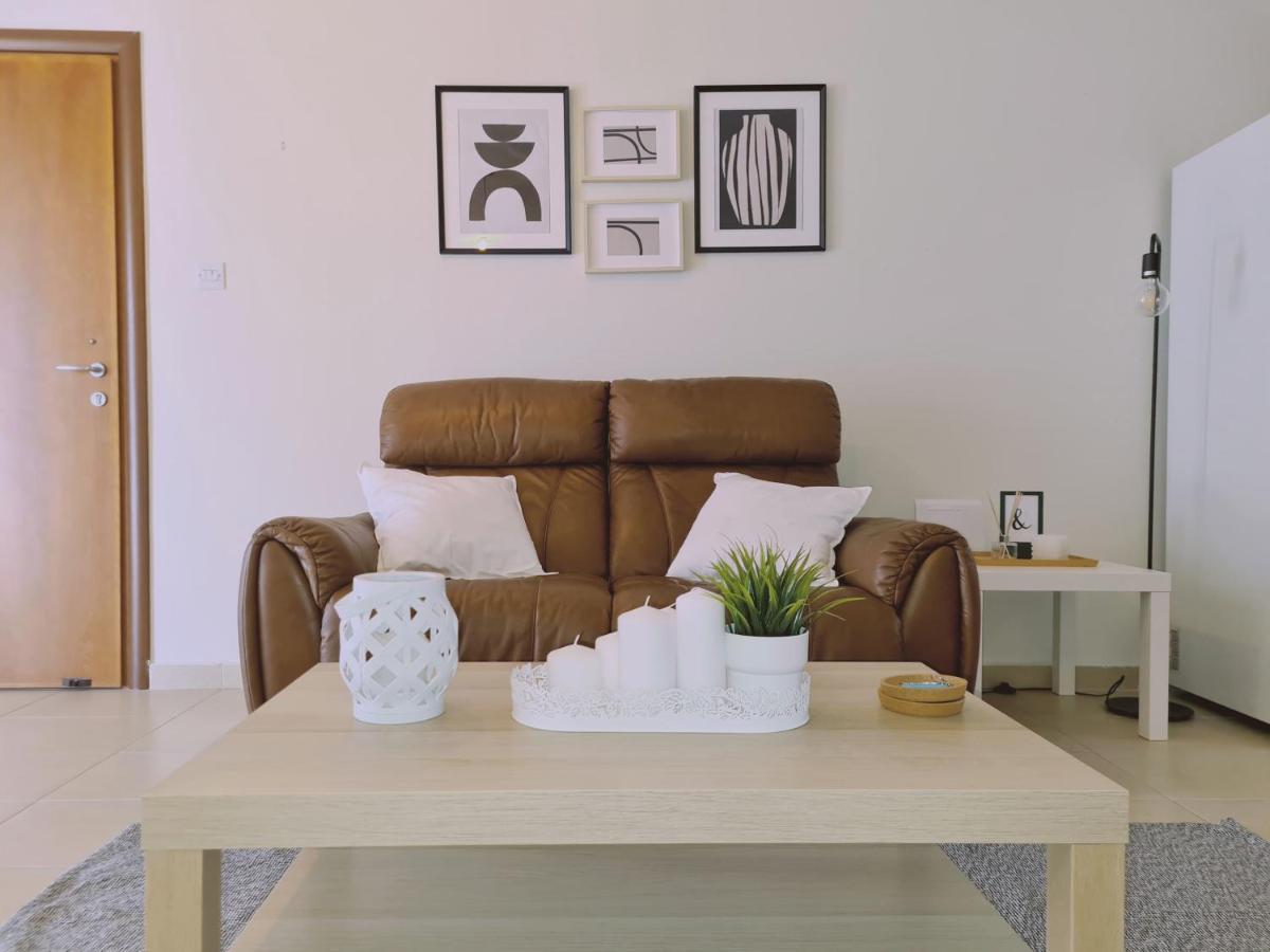 Stay Sunny Palms Apartment 보로클리니 외부 사진